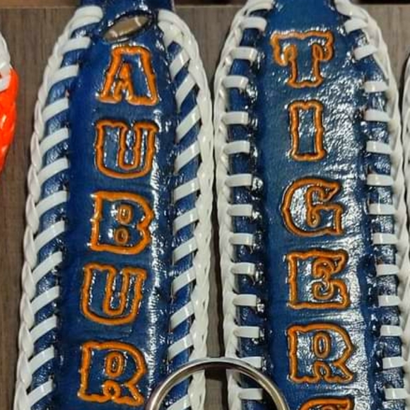 Leather Keychains - Picture 2 of 4